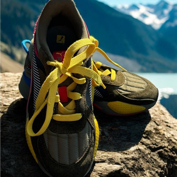 Puma Boys Shoes. RS-X Low Deep Lichen Green. Size 2. - Picture 4 of 8